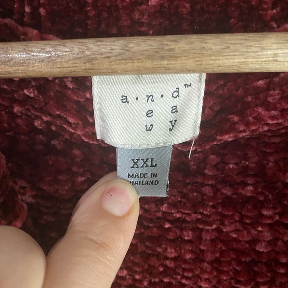 A new day - Ruby Red Soft Woven Cardigan - Picture 8 of 9